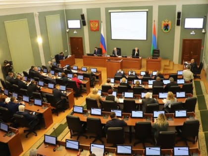 Шандалович рассказал, как увеличился бюджет после принятия поправок