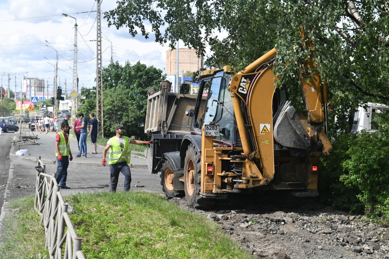 Ремонт петрозаводск. АБЗ Дорстрой Петрозаводск. Фрезерование асфальта на мосту. АБЗ Дорстрой мосты. АБЗ Дорстрой лого.