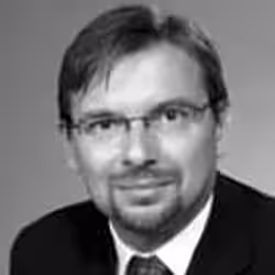 Holger K.
