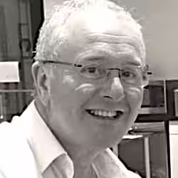 Simon L.