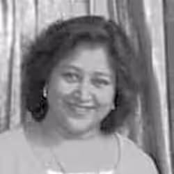 Ratna C.