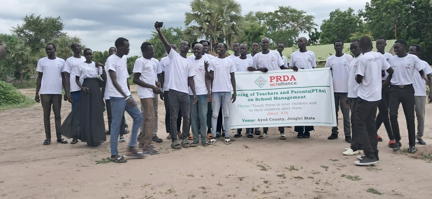 Flood Emergency Response – Teachers’ Training and School Cash Distribution photo 6
