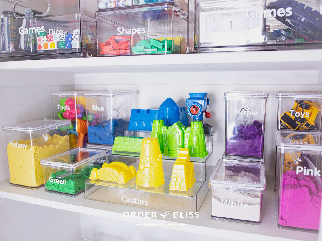 Organizing Games and Sensory Crafts in This Home School Dream