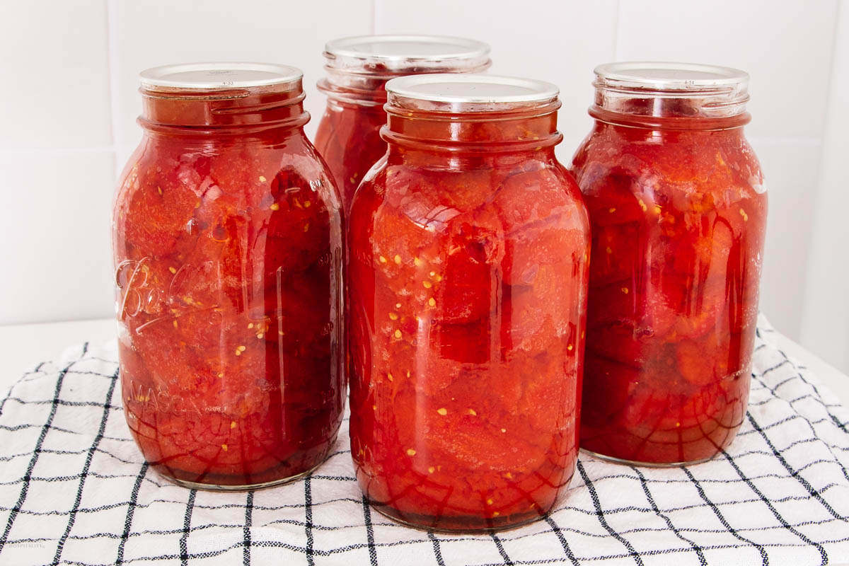 Canning Whole Tomatoes (Water Bath or Pressure Canning)