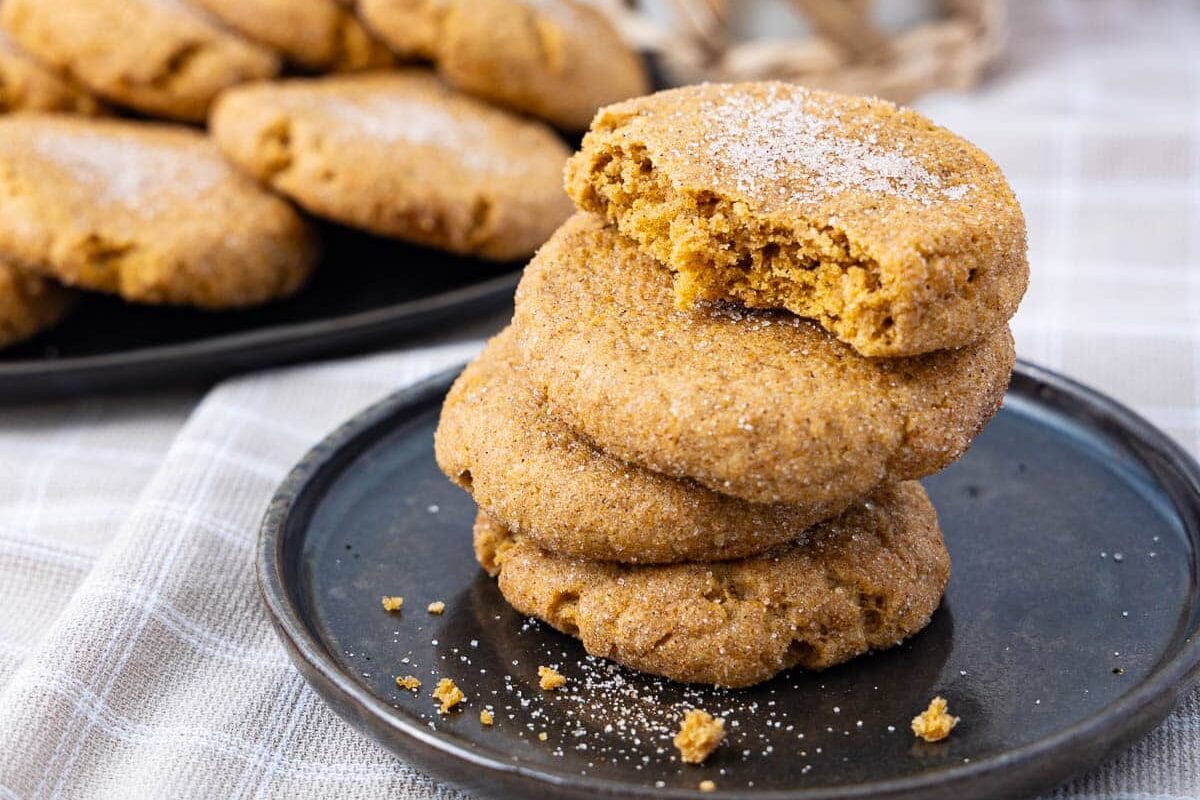 Soft And Chewy Pumpkin Spiced Cookies