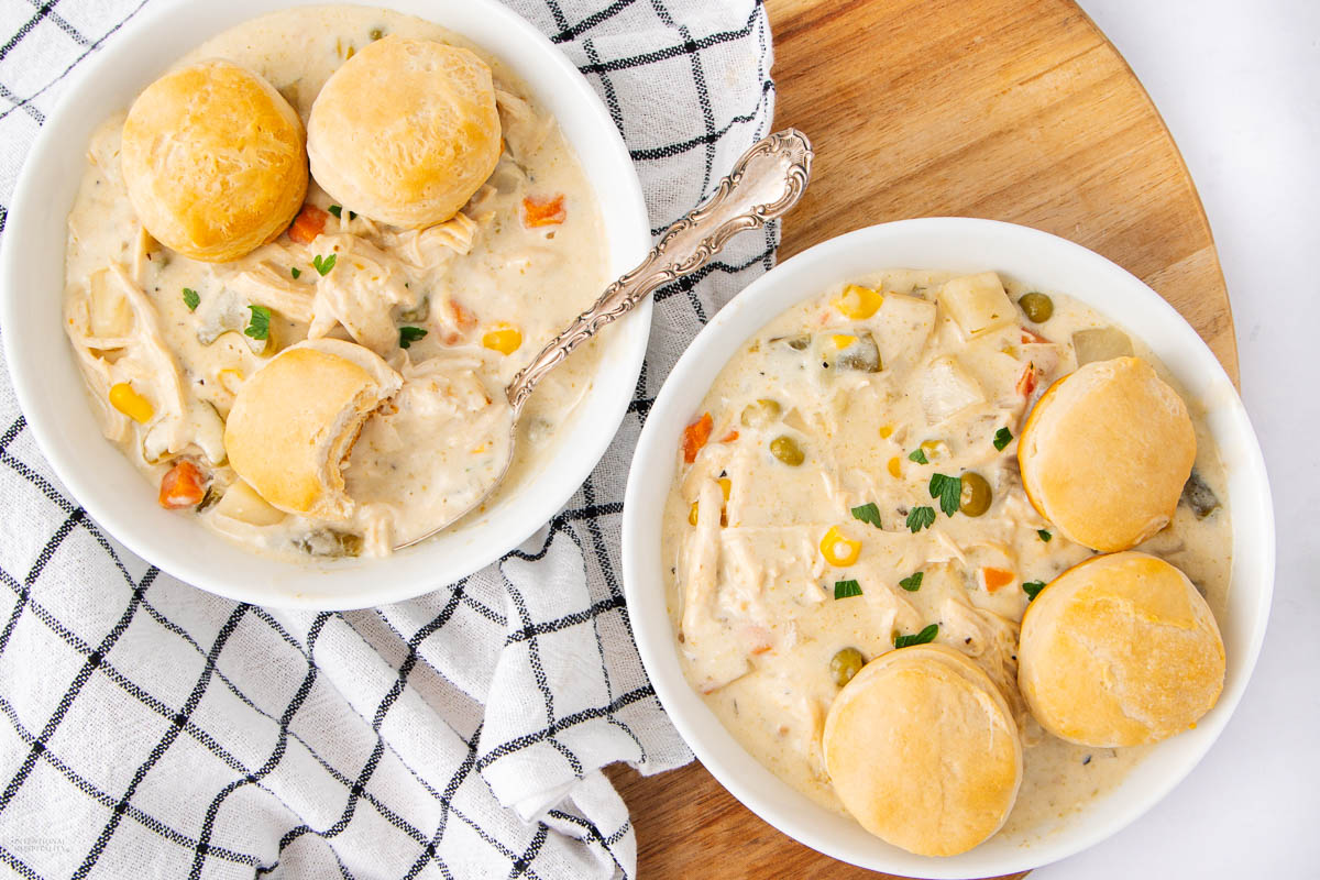Slow Cooker Chicken Pot Pie Soup: Creamy, Cozy and Crowd-Pleasing