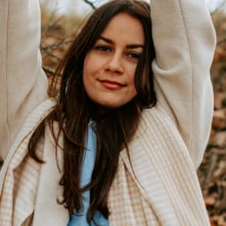 Essential Health for Women in their 30s