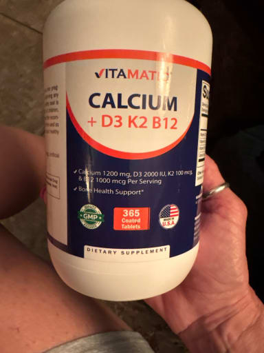 Calcium + D3 K2 B12