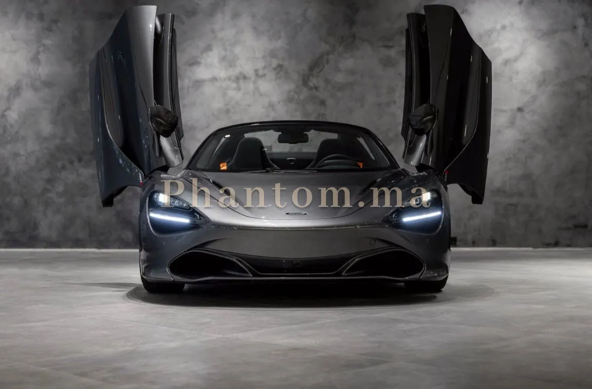 720s image