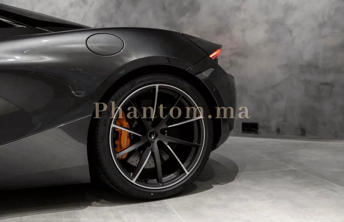 Car thumbnail 8