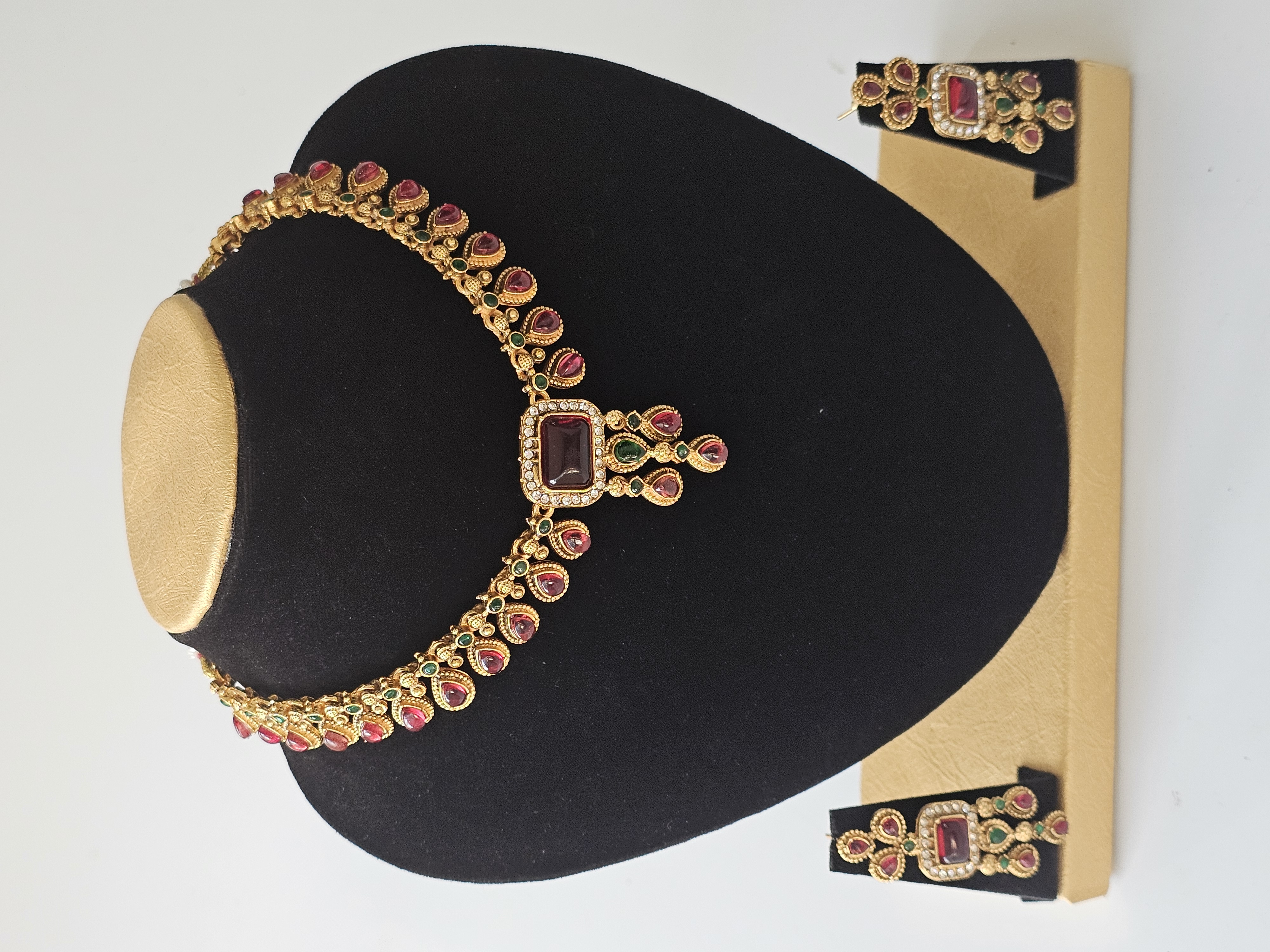 Sidhuv Jewels Product