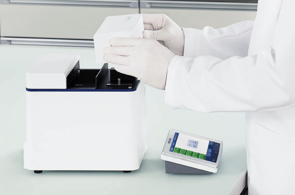 Mettler Toledo UV Vis Excellence Spectrophotometer
