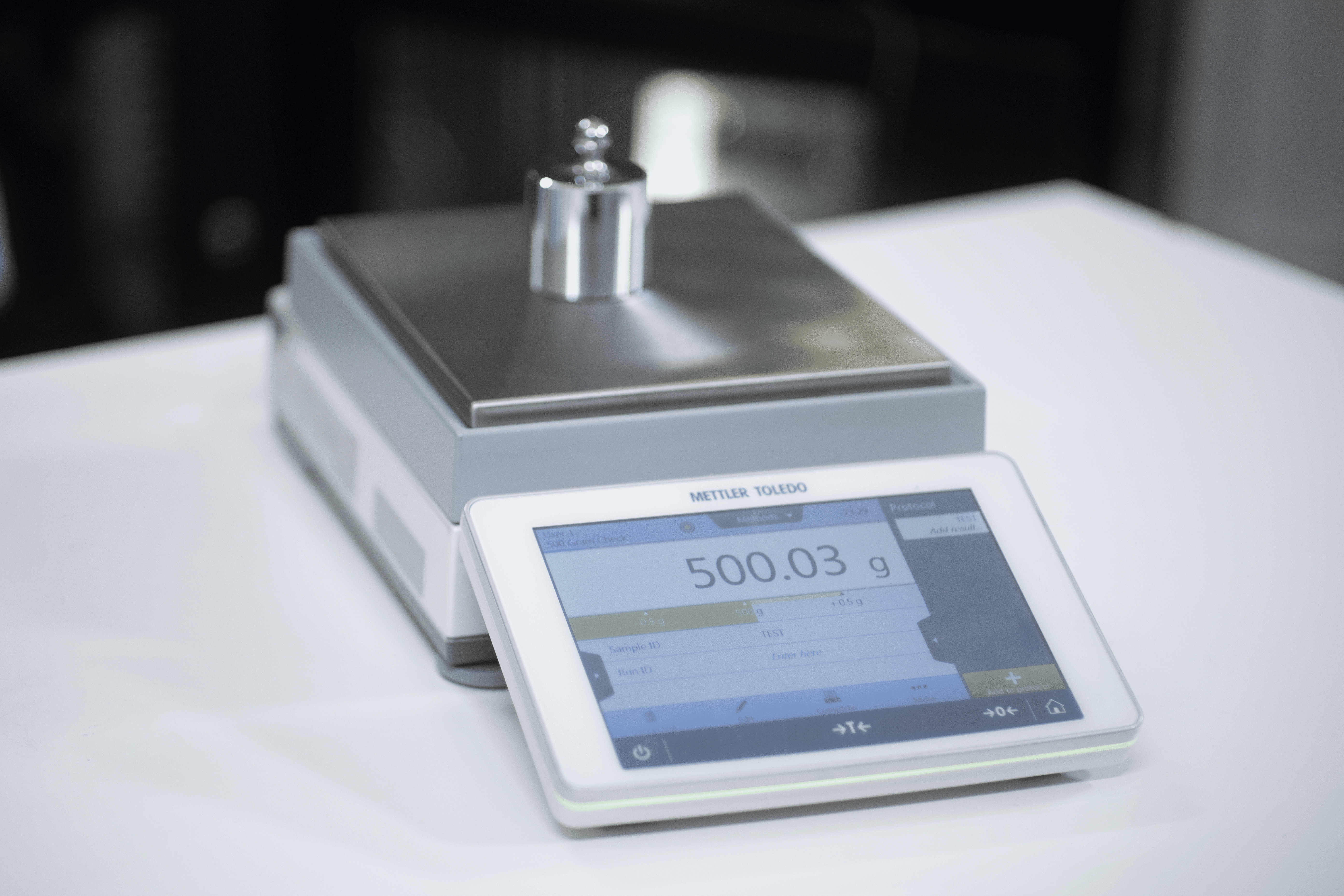 Mettler Toledo MX4002 Balance