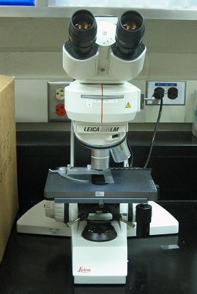 Leica DM Series Microscope