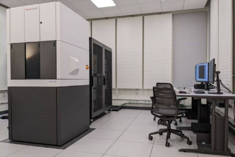 Thermo Talos F200i Microscope
