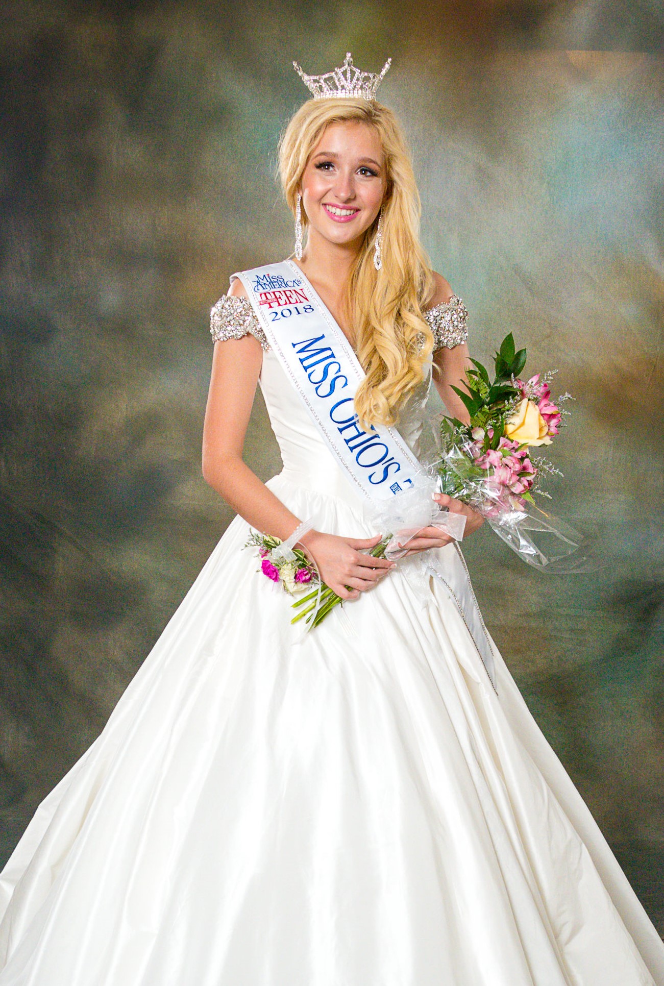 MISS OHIO'S OUTSTANDING TEEN · Miss Ohio An Official Miss America