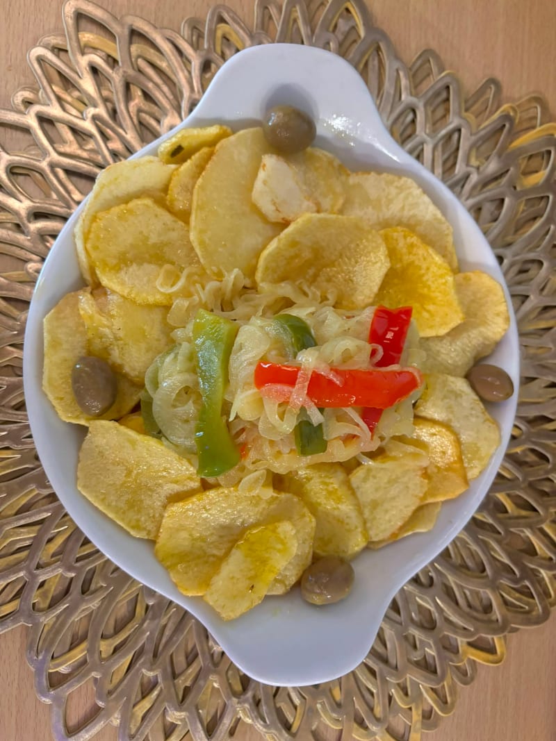 Batatas à espanhola da Taberna do Pedro em Leça da Palmeira