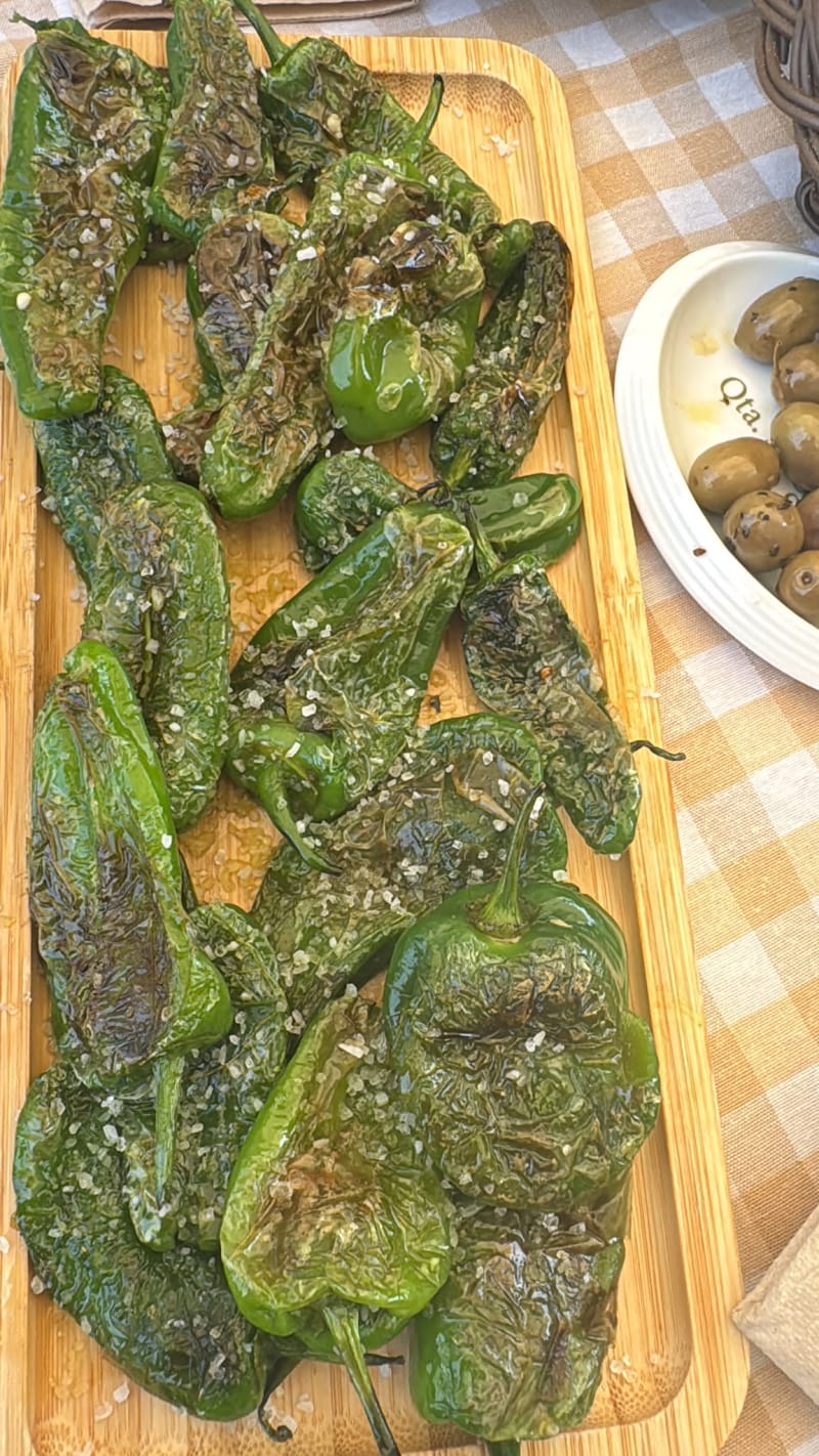 Pimentos da Taberna do Pedro em Leça da Palmeira