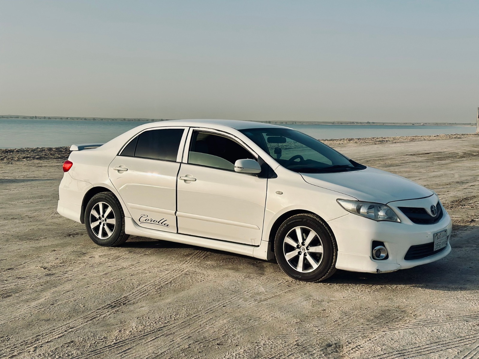 2019 Toyota Corolla XLi - vehicle image 1