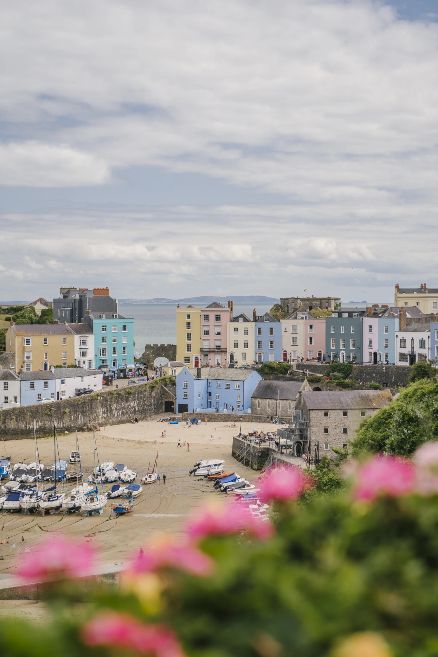Cover image for 12-Day Wales Road Trip Itinerary (Ultimate 2025 Guide)