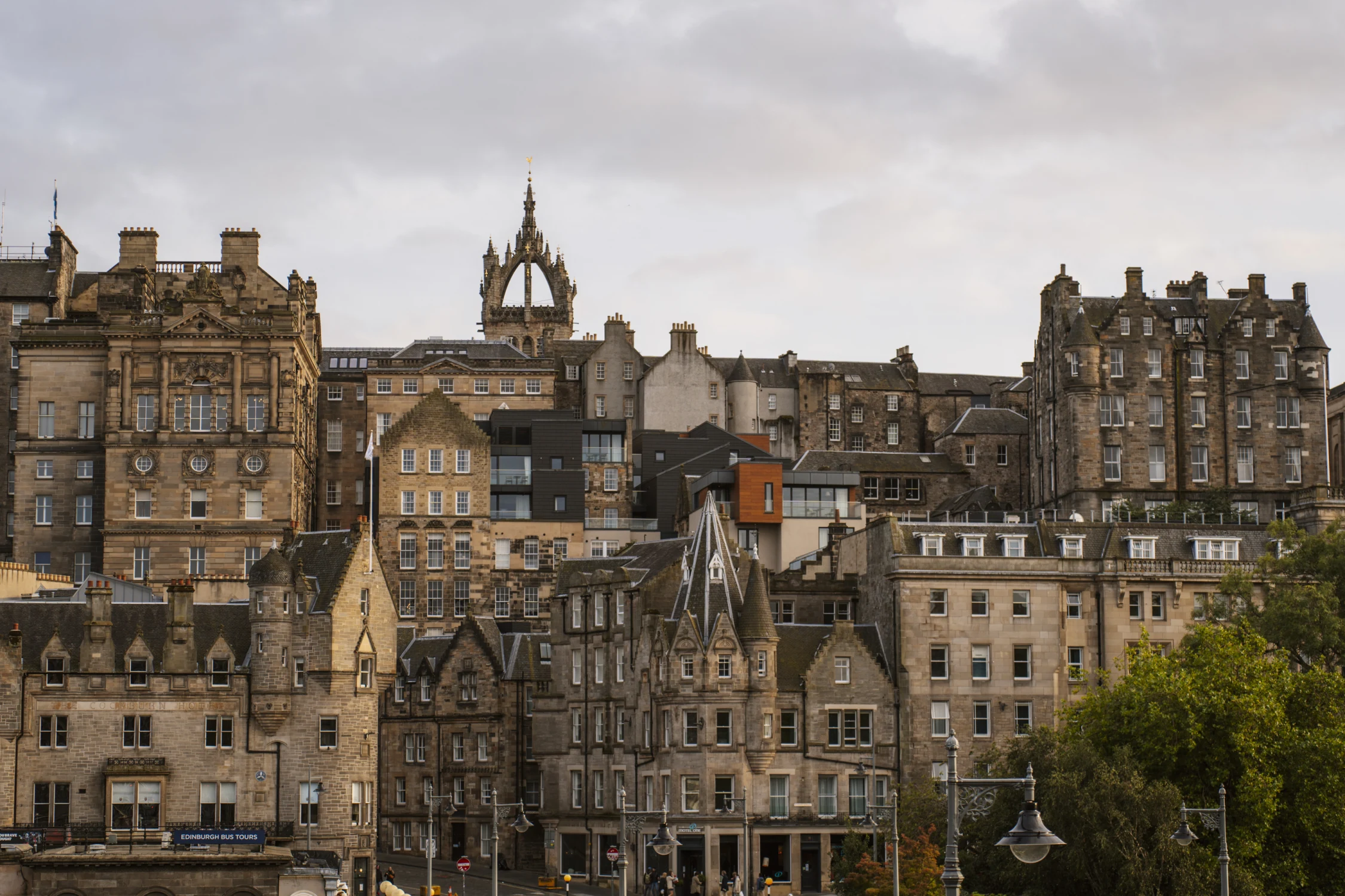 12 Best Things to Do in Edinburgh, Scotland (2025 Guide)