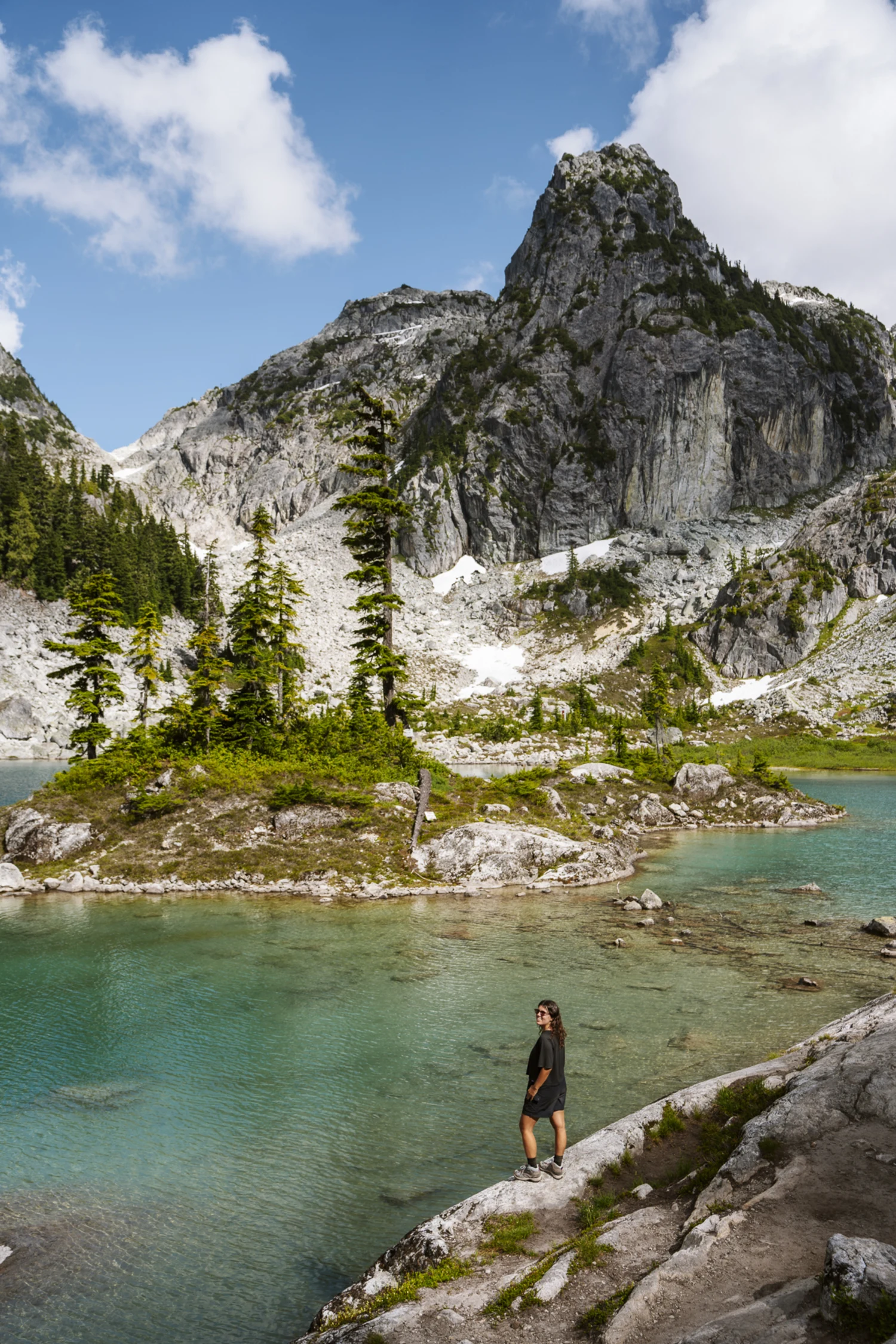 Cover image for 8 Things to Know Before Hiking Watersprite Lake, Squamish (2025 Guide)