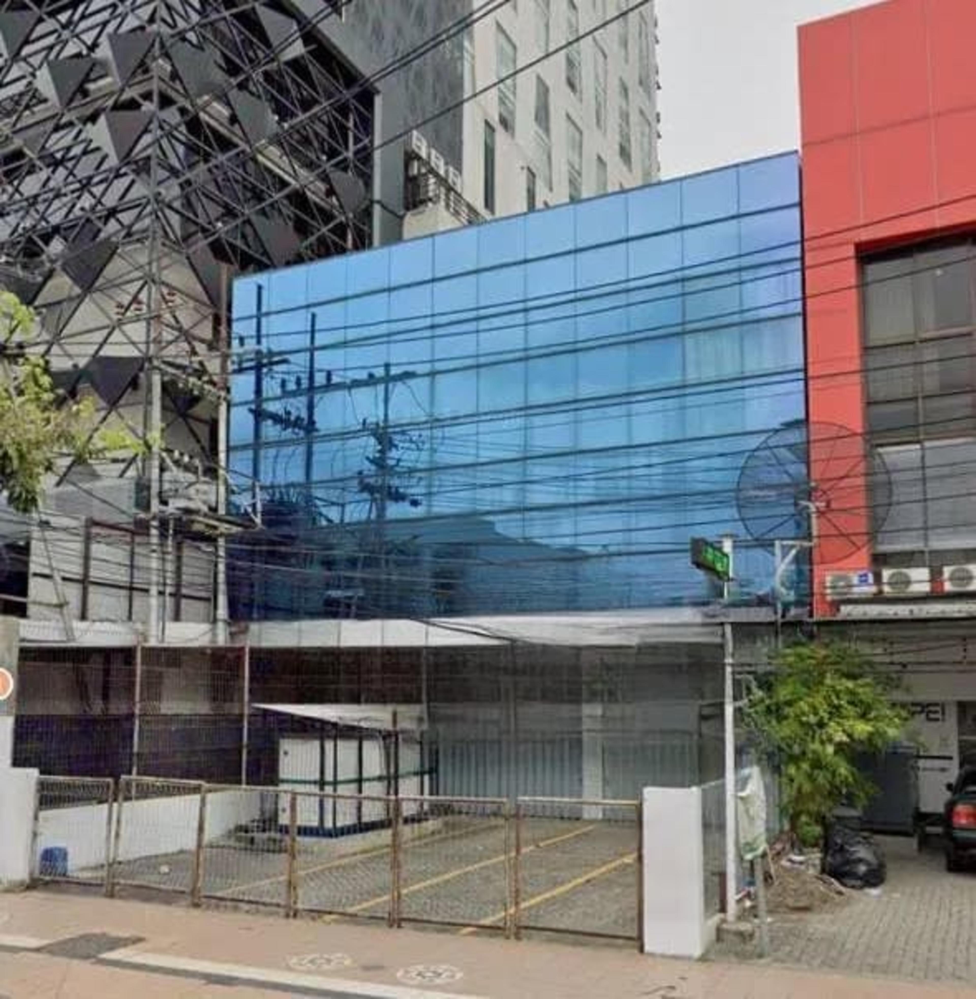 Ruko Disewa di Pusat Surabaya — Rp 350 Jt