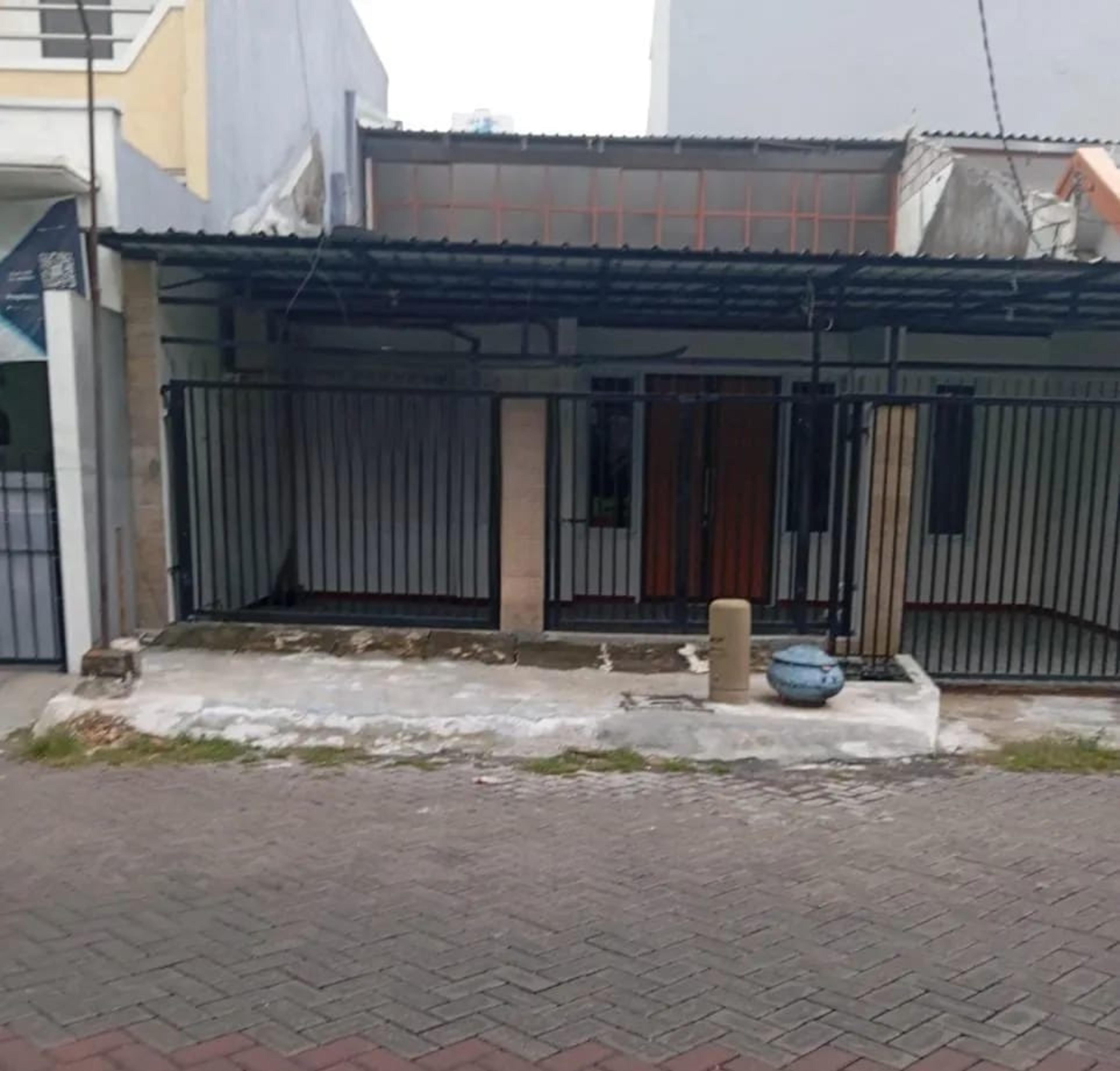 Rumah Disewa di Wiyung Surabaya — Rp 40 Jt