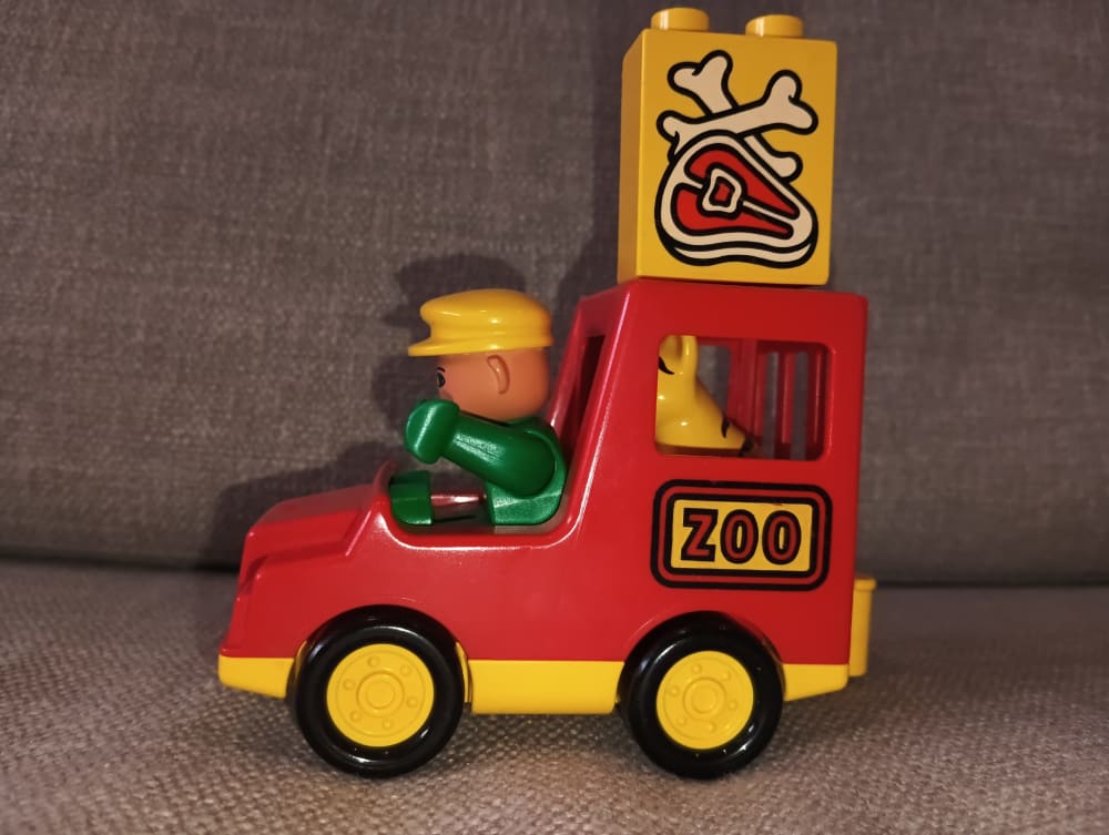 Duplo Animal Transporter - Image 1