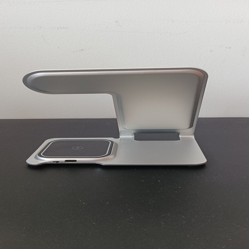 Goodmans Qi Wireless Charging Phone Stand Black Fast Charger | Used VGUC - Image 4