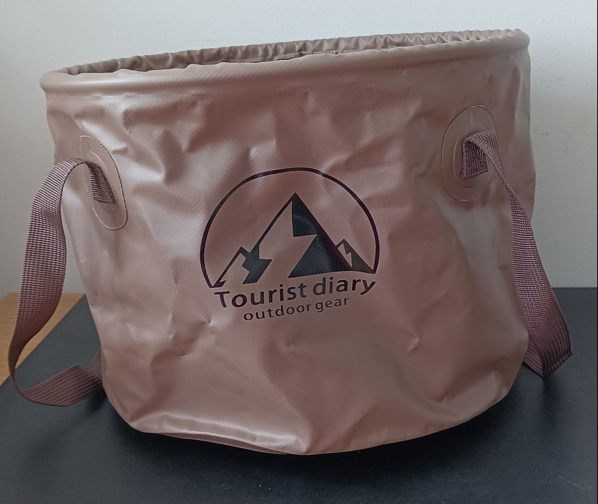 Foldable Water Bucket 10L | Portable Camping Basin | Collapsible | NEW   - Image 1