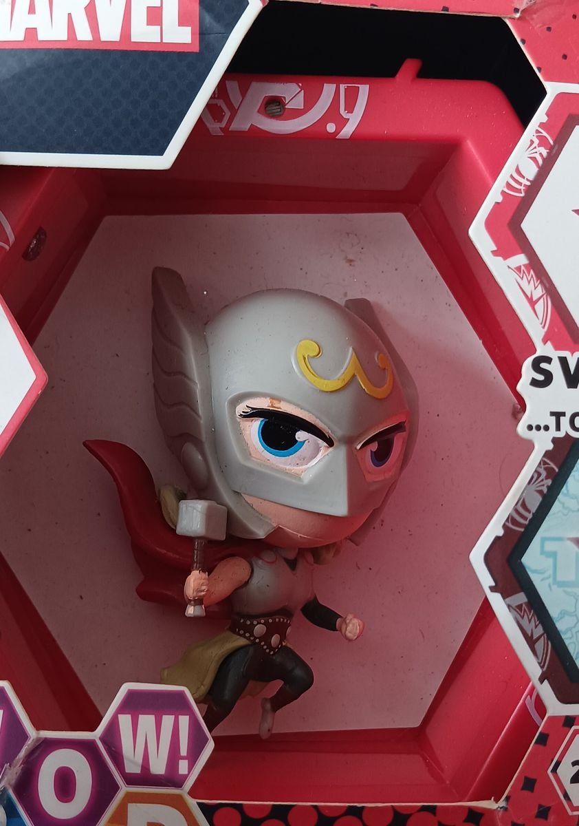 WOW! STUFF PODS Marvel Avengers – The Mighty Thor Light-Up Bobble-Head | New 