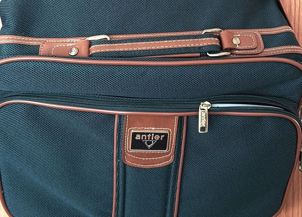 Antler Vintage Shoulder Travel Bag – Black Cabin Carry-On Luggage 16""x12""x6"" | VGUC   - Image 3