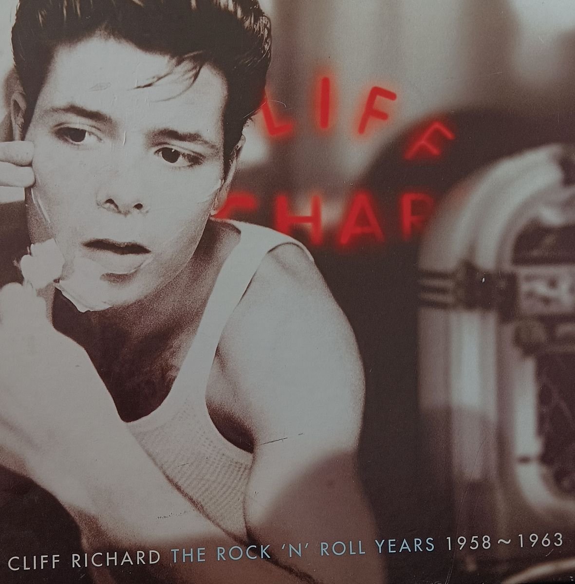  Cliff Richard – The Rock ’N’ Roll Years (1997) Limited Edition 4-Cassette Box Set | VGUC - Image 4