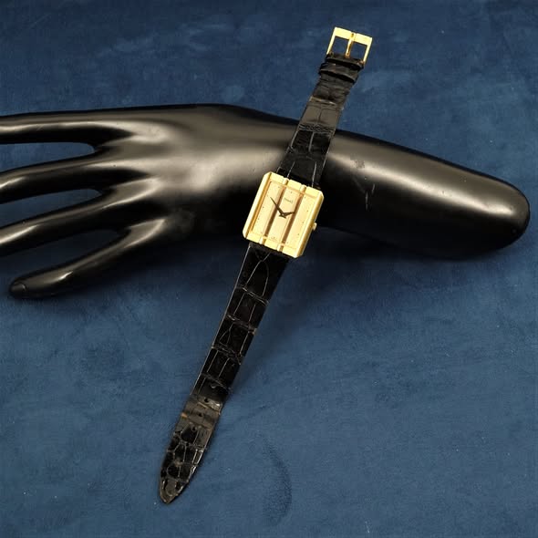 Luxury Goods and Services by Lady of Leisure 2