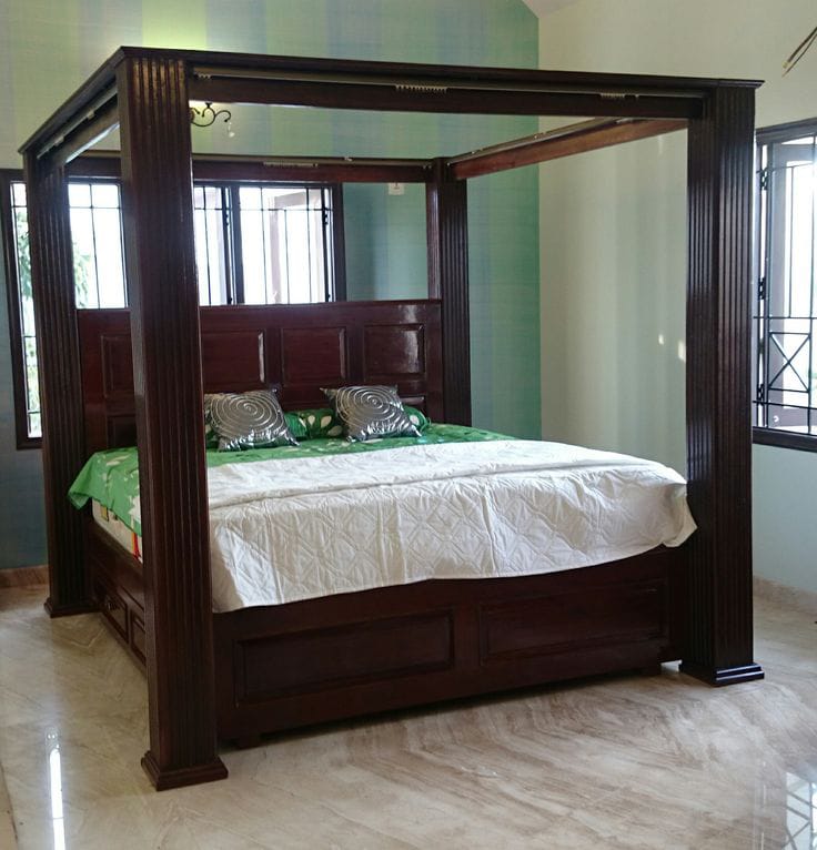 Mahogany Four-Poster Canopy Bed