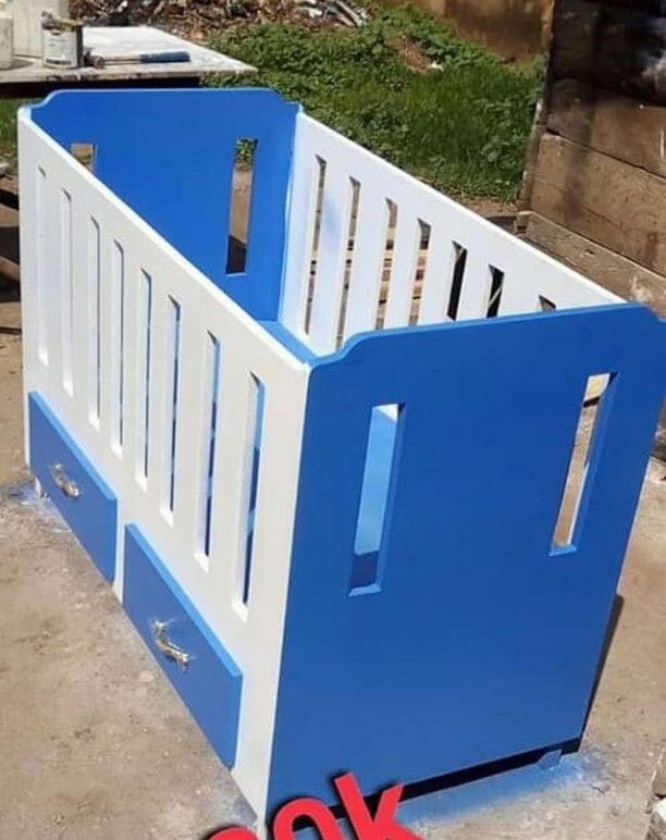 Blue & White Baby Cot