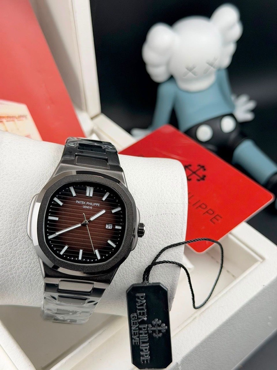 *PATEK PHILIPPE CHAIN WATCH