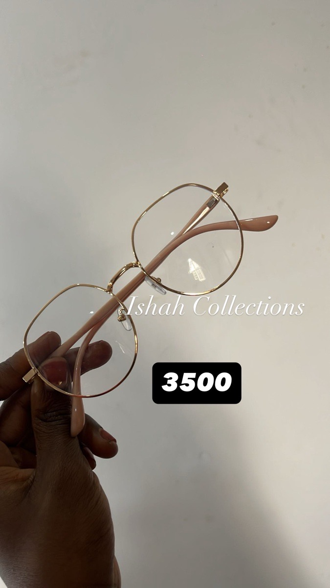 eye glasses
