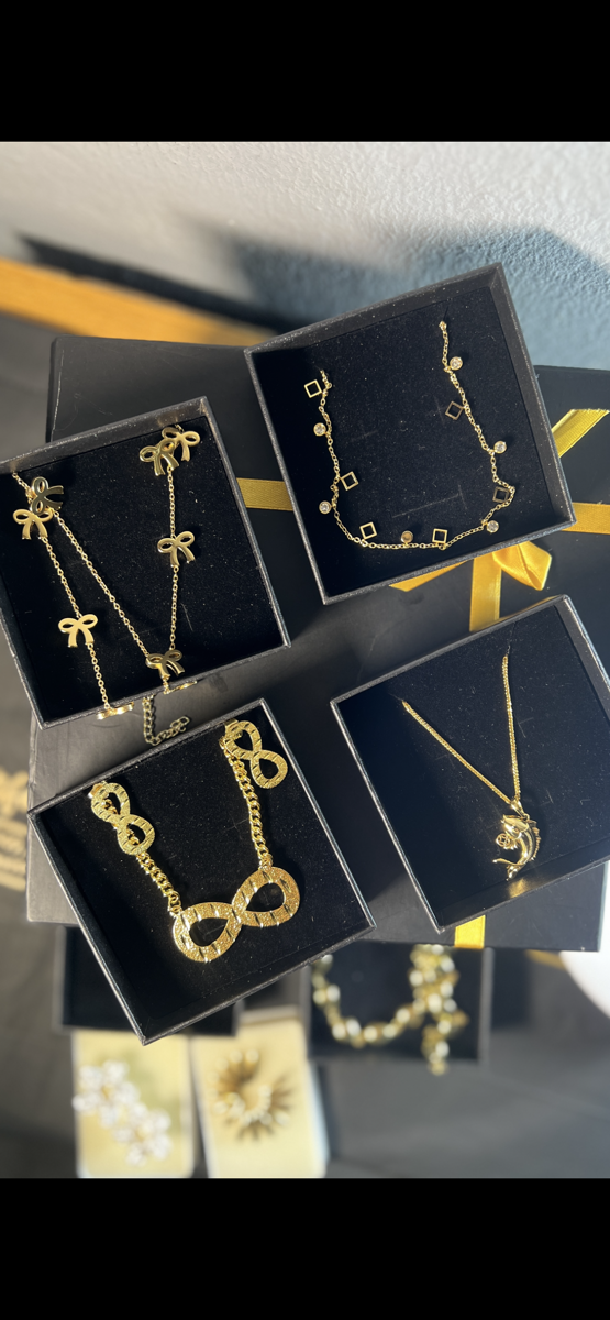 6 looks one queen package 📦