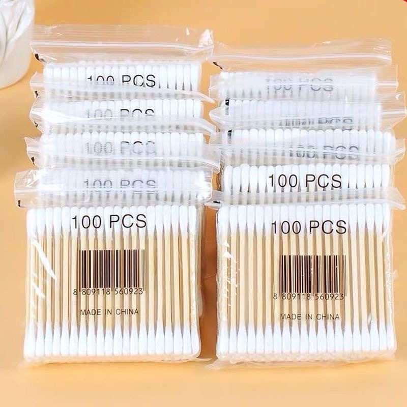 cutton swabs