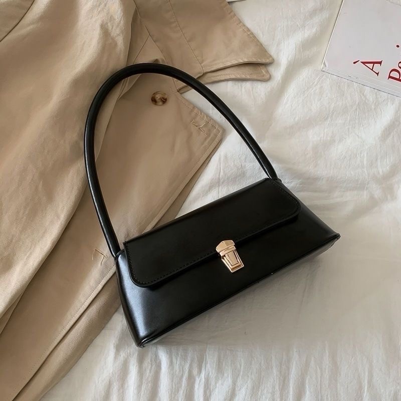 Amour shoulder bag