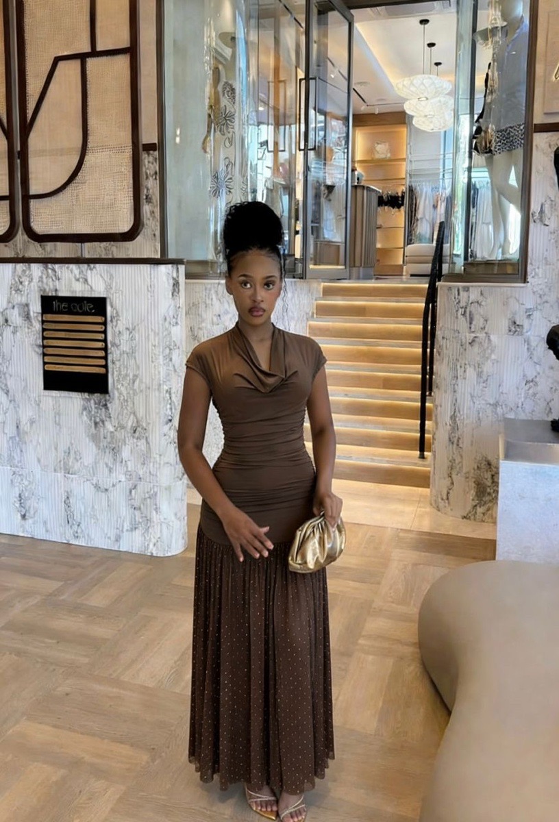 short hand D gown
