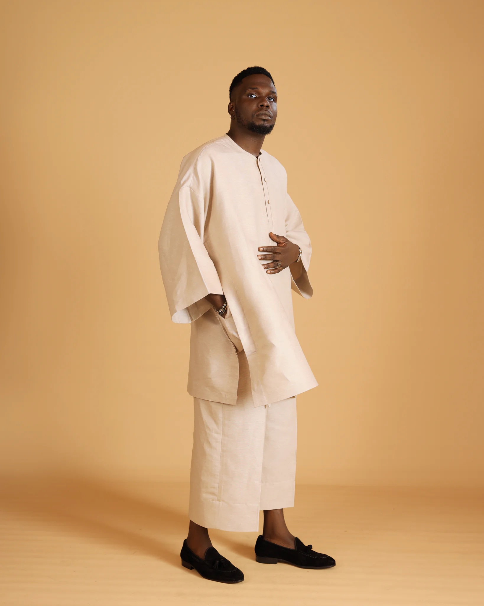 NUDE OMO AYO - Image 2
