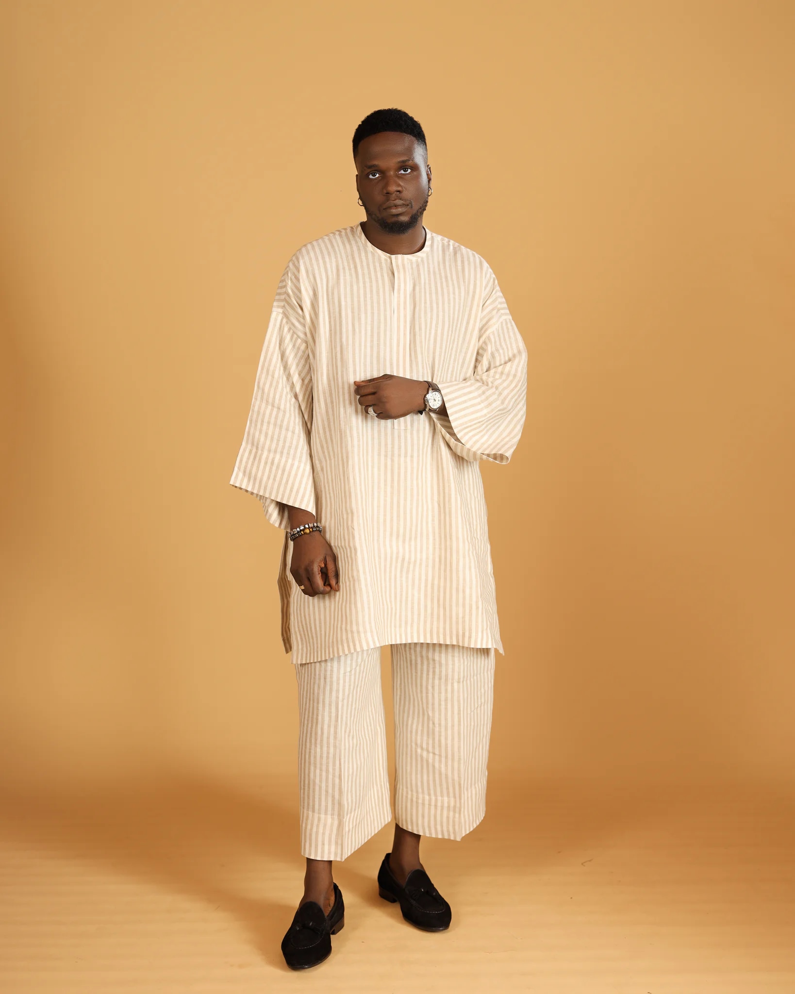 BEIGE & OFFWHITE OMO AYO