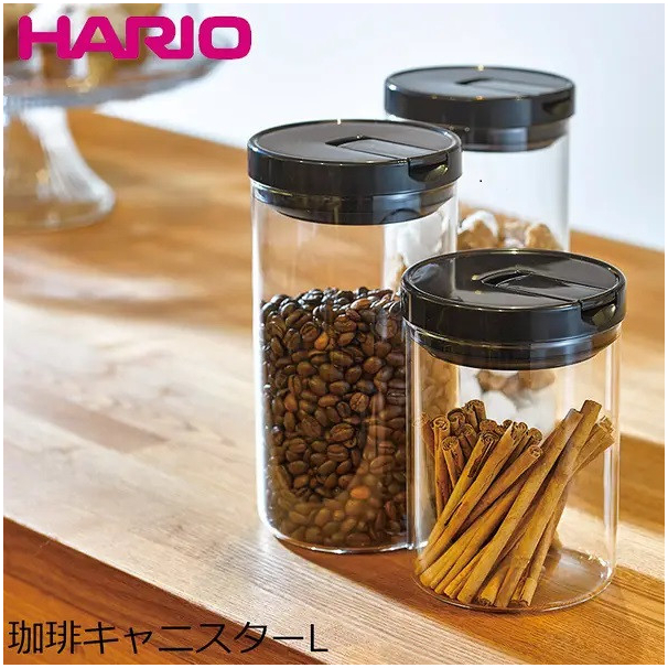 Емкость для хранения кофе и чая Hario объемом 1 л с вакуумной крышкой из боросиликатного стекла черного цвета