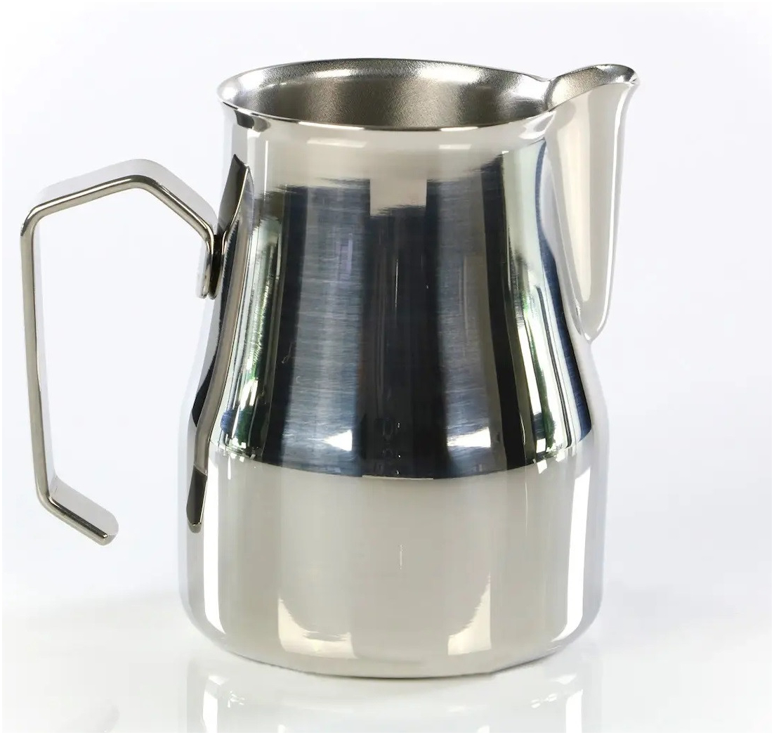 Питчер для латте-арт 750 мл из нержавеющей стали Motta Europa с удобным носиком для точного наливания