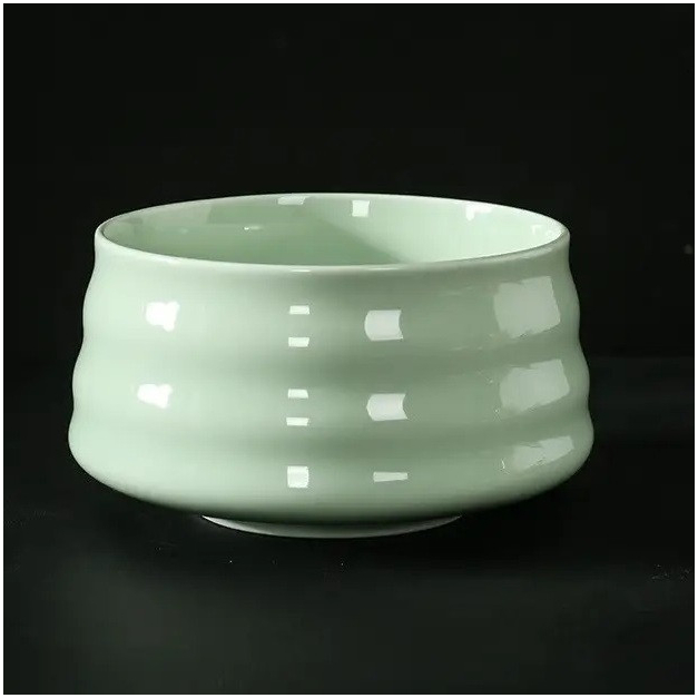 Чаша для матчу Green Light, 550 мл, глиняна з глазур'ю, ідеальна для чайної церемонії