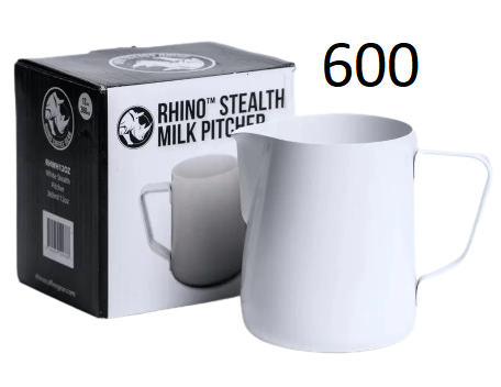Белый питчер для молока Rhinowares 600 мл с удобным носиком для латте-арта и антипригарным покрытием