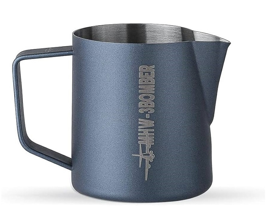 Питчер для латте-арта 500 мл, темно-синий, с тонким носиком, сталь MHW-3Bomber